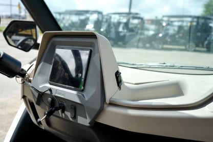 2024 CLUB CAR CRU 6-Passenger Electric LSV for Sale image 5