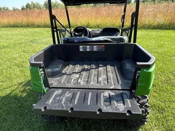 2025 John Deere Gator XUV 560E 4x4 Gas Utility Cart For Sale image 4