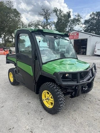 2018 John Deere Gator XUV 835R 4WD Utility Cart for Sale image 2