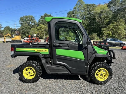 2023 John Deere Gator XUV 835R 4WD Drive Utility Cart for Sale image 10