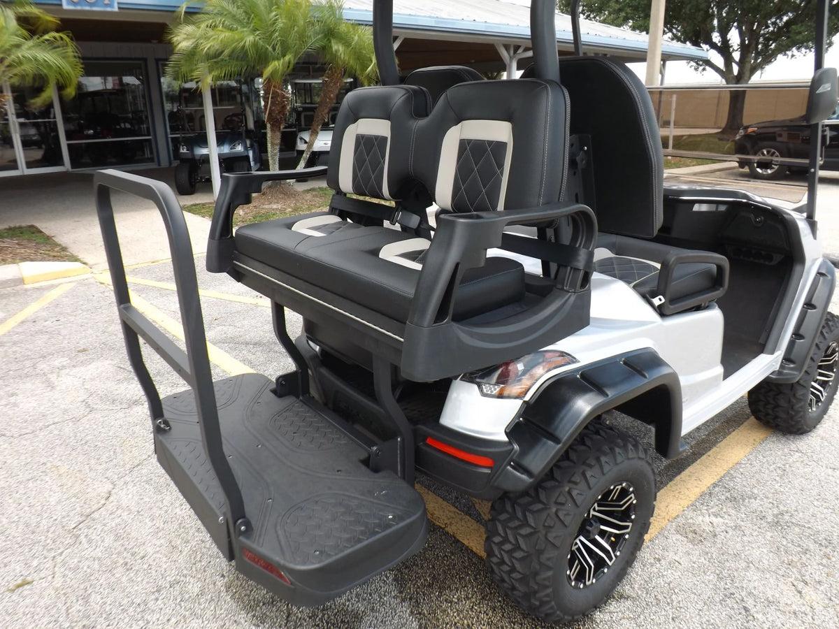 2024 Star EV SIRIUS 2+2 Lifted Lithium Golf Cart for Sale image 12