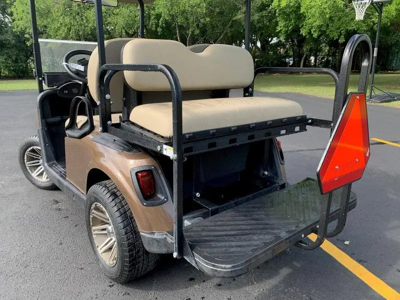 2018 E-Z-GO RXV 48V Golf Cart For Sale image 1