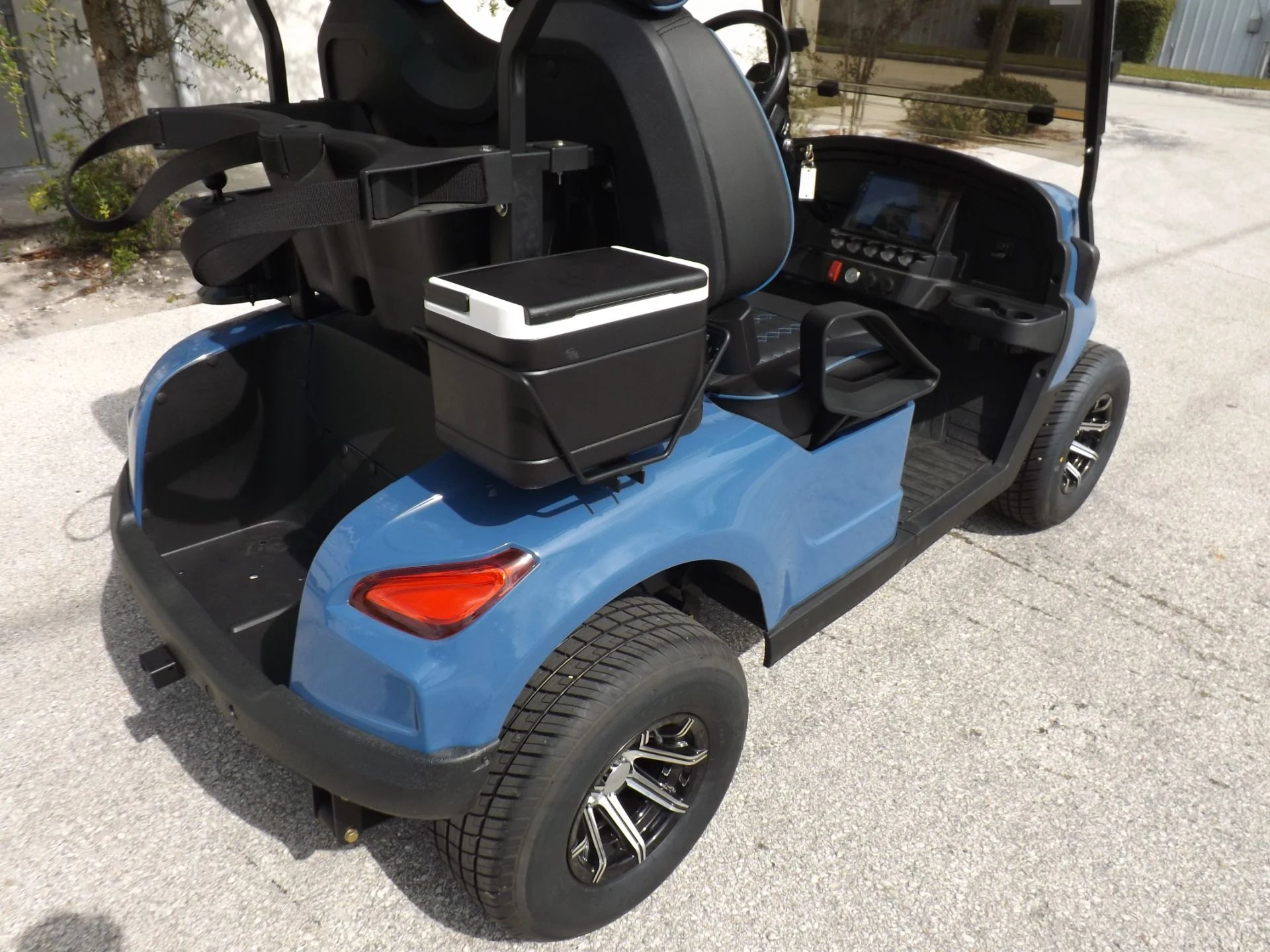 2024 GORILLA G2 LI 2 Pass Lithium Golf Cart for Sale image 13