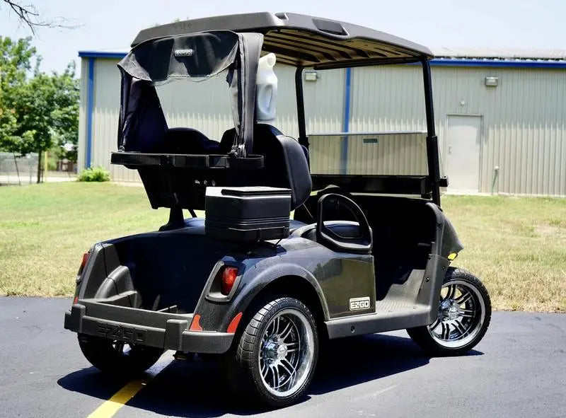 2016 E-Z-GO Freedom RXV 48V Golf Cart For Sale image 3