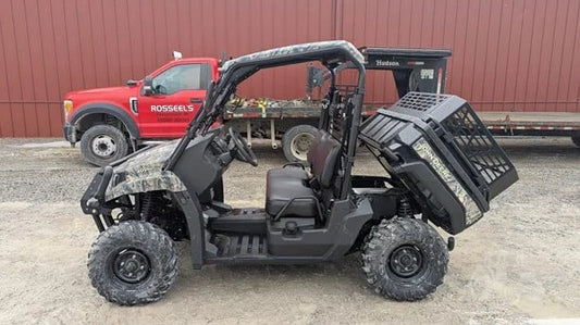 2012 John Deere Gator XUV 550 4WD Utility Cart for Sale image 0