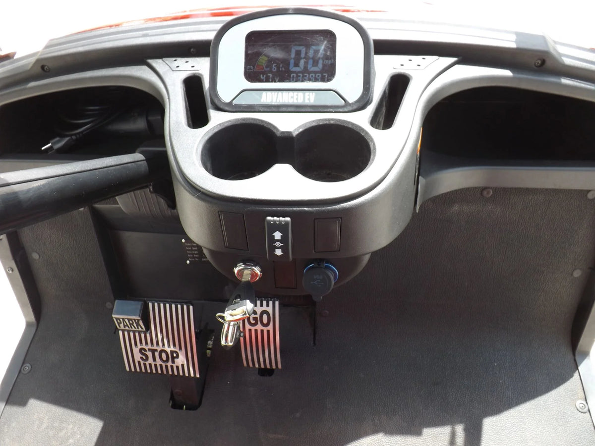 Merlot 2022 Advanced EV AEV 2 Golf Cart for Sale image 10