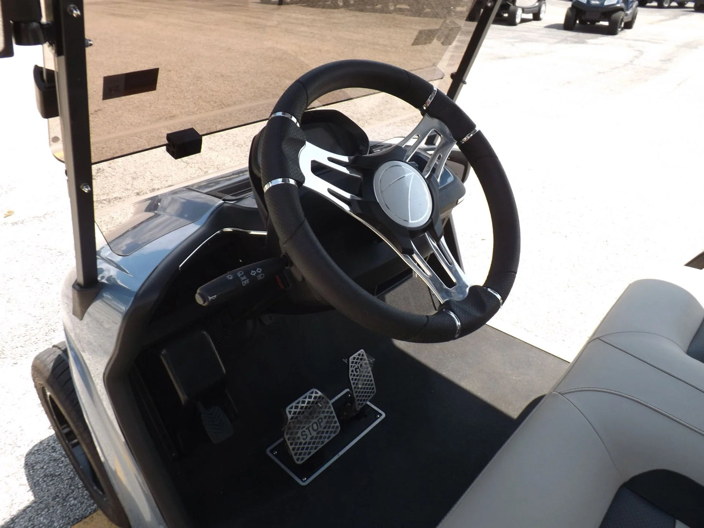 2024 Star EV SIRIUS 4 Forward Lithium Golf Cart for Sale image 5