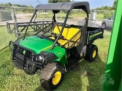 2025 John Deere Gator HPX615E 4x4 Gas For Sale image 0