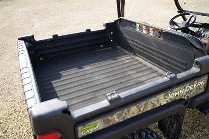 2017 John Deere Gator XUV 825i 4WD Utility Cart for Sale image 16