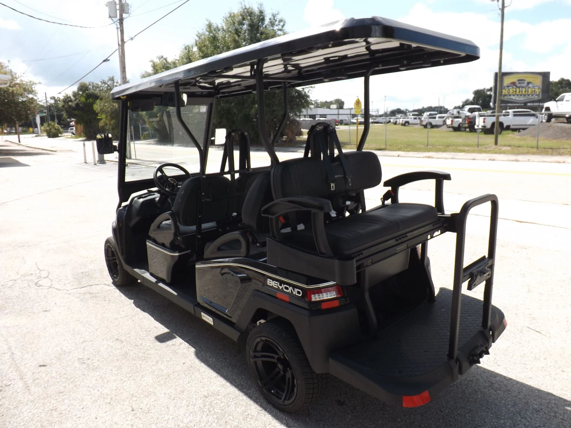 2022 Bintelli BEYOND 6P Golf Cart for Sale image 4