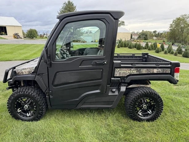 2023 John Deere Gator XUV 835R 4WD Utility Cart for Sale image 1