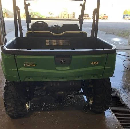 2017 John Deere Gator XUV 590i 4x4 Gas Utility Cart For Sale image 0