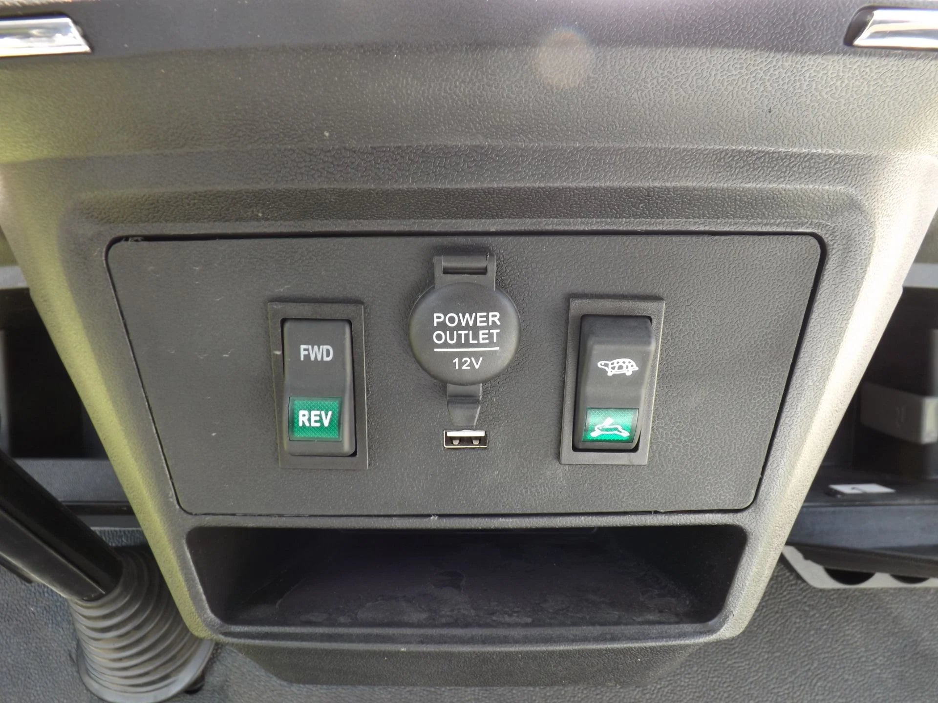 White 2023 Star EV SIRIUS 2+2 Golf Cart for Sale image 9