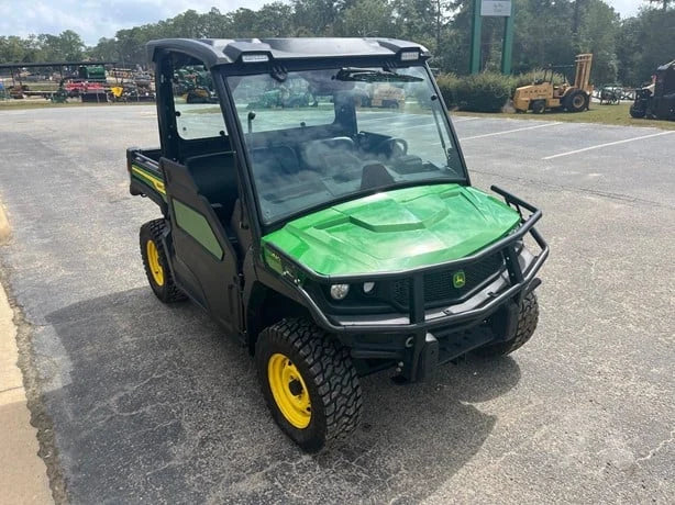 2024 John Deere Gator XUV 835M 4WD Utility Cart for Sale image 0