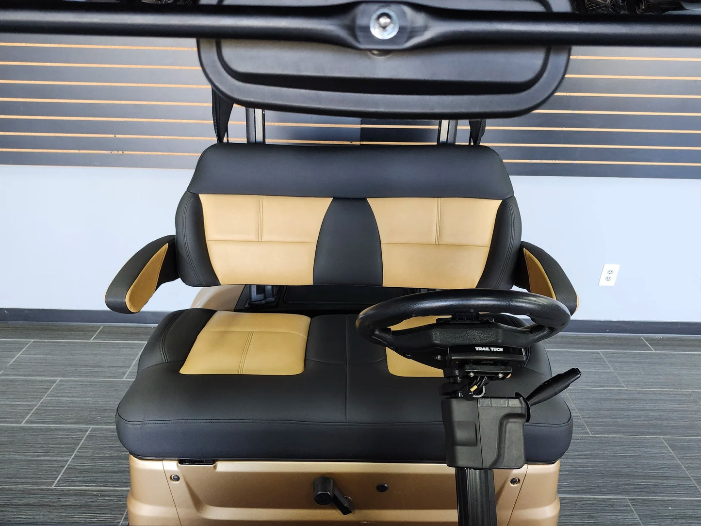 Gold 2021 Yamaha Drive 2 QuieTech EFI Golf Cart for Sale image 2