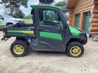 2024 John Deere Gator XUV 835R Signature Edition 4WD Utility Cart for Sale image 5