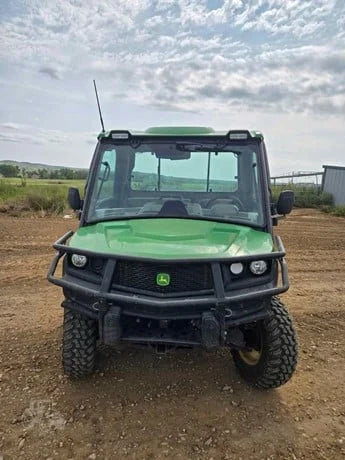 2023 John Deere Gator XUV 835R For Sale image 0