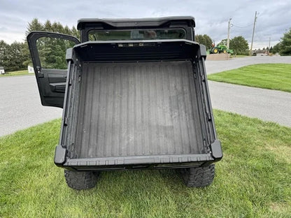 2023 John Deere Gator XUV 835R 4WD Utility Cart for Sale image 9