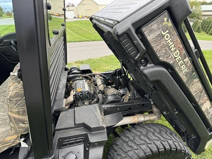 2023 John Deere Gator XUV 835R 4WD Utility Cart for Sale image 17