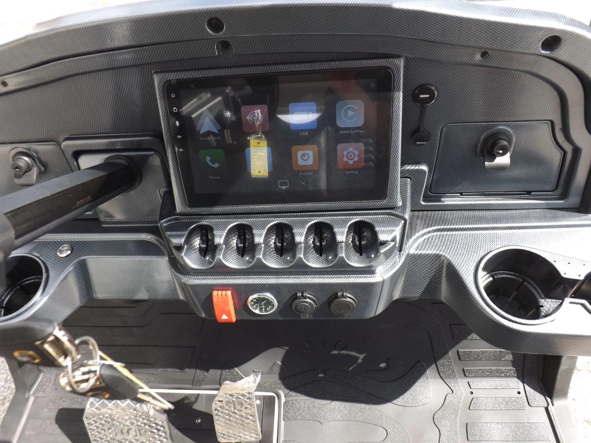2024 GORILLA G4 LI 4 Pass Lithium Golf Cart for Sale image 10