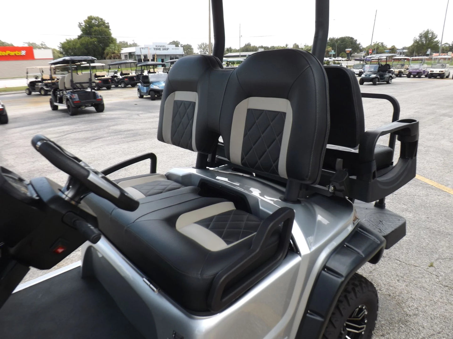 2024 Star EV SIRIUS 2+2 Lifted Lithium Golf Cart for Sale image 15