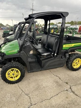 2023 John Deere Gator XUV 835M 4WD Diesel Utility Cart for Sale image 6