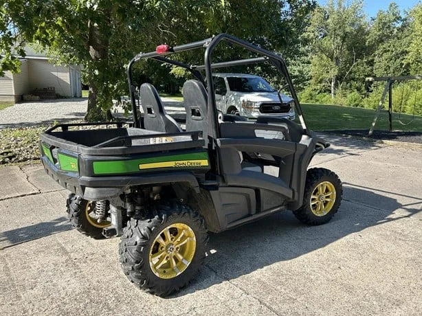 2012 John Deere Gator RSX 850i 4WD Utility Cart for Sale image 7