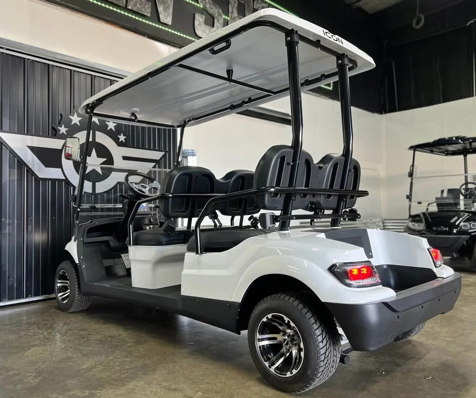 White 2024 Icon EV i40F Golf Cart for Sale image 5