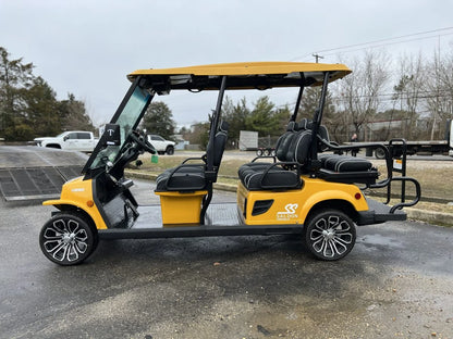 2023 Tomberlin Saloon Golf Cart for Sale image 6