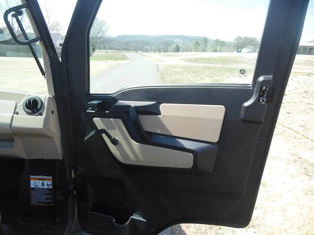 2019 John Deere Gator XUV 835R 4WD Utility Cart for Sale image 4