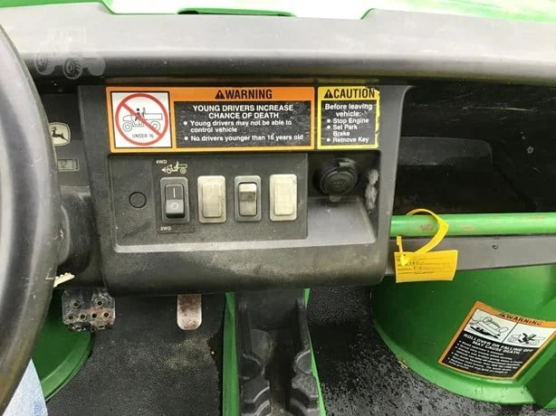 2006 John Deere Gator HPX 4x4 Gas For Sale image 6