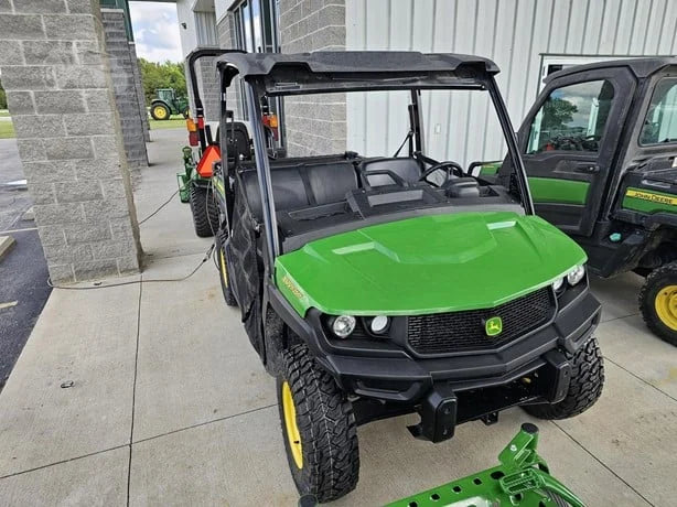 2023 John Deere Gator XUV 835M For Sale image 5